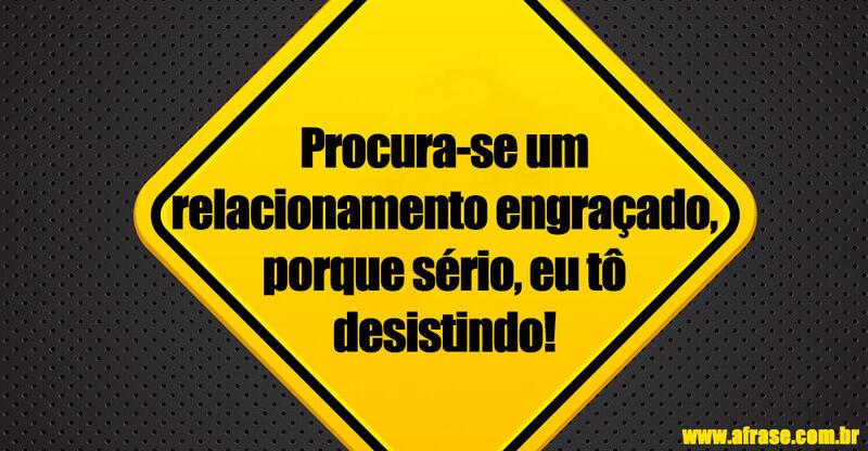 Montagem preto e amarelo - Procura-se um relacionamento ...