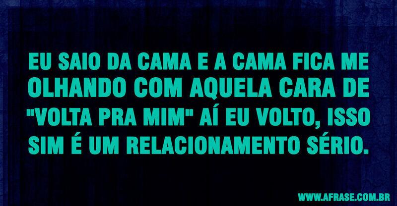 Montagem azul - Eu saio da cama e a cama fica me ...